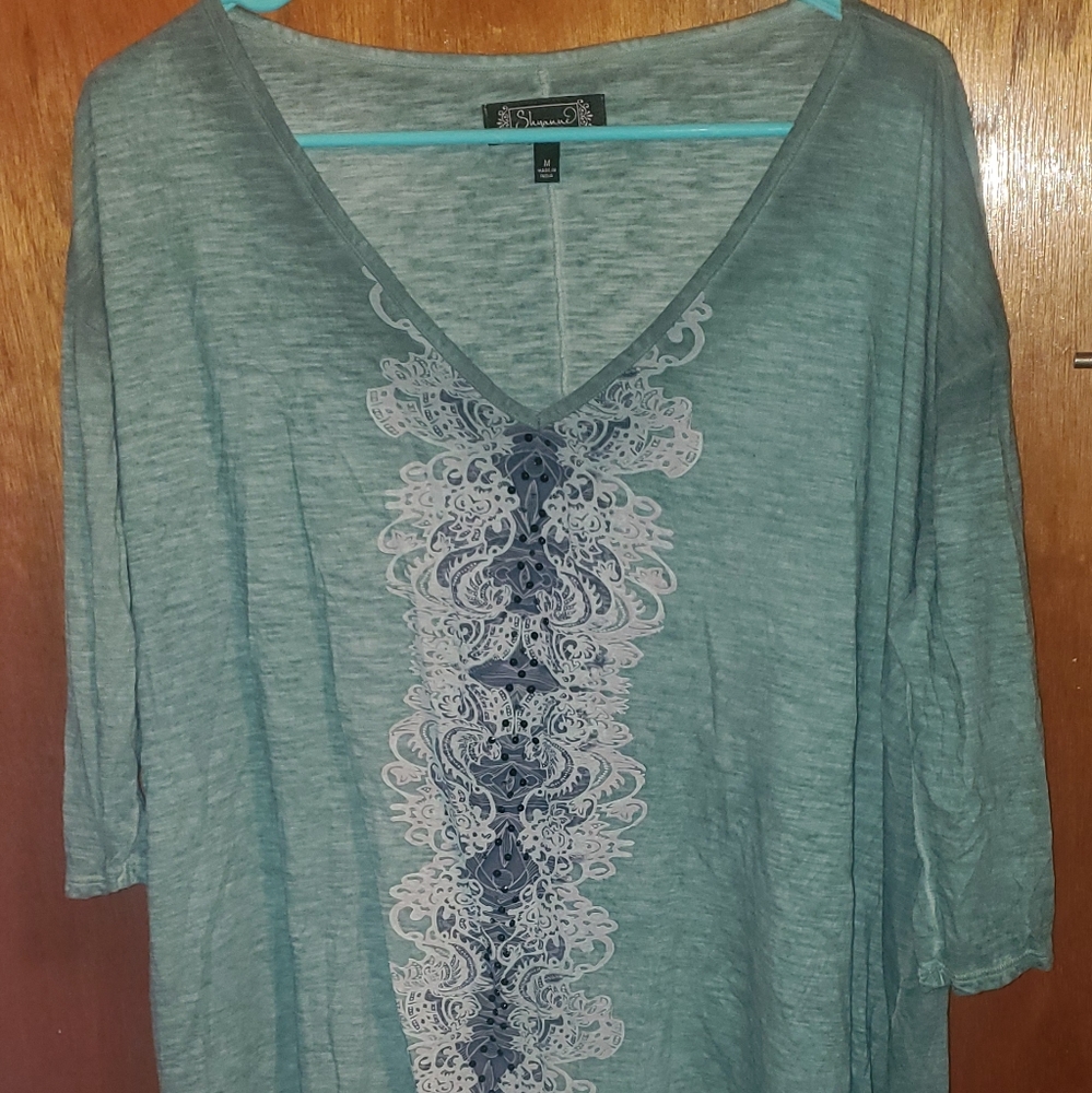 3/4 sleeve tee